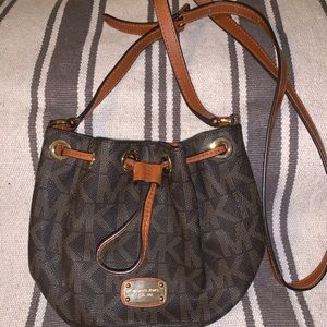 Michael Kors Mini Shoulder Crossbody purse